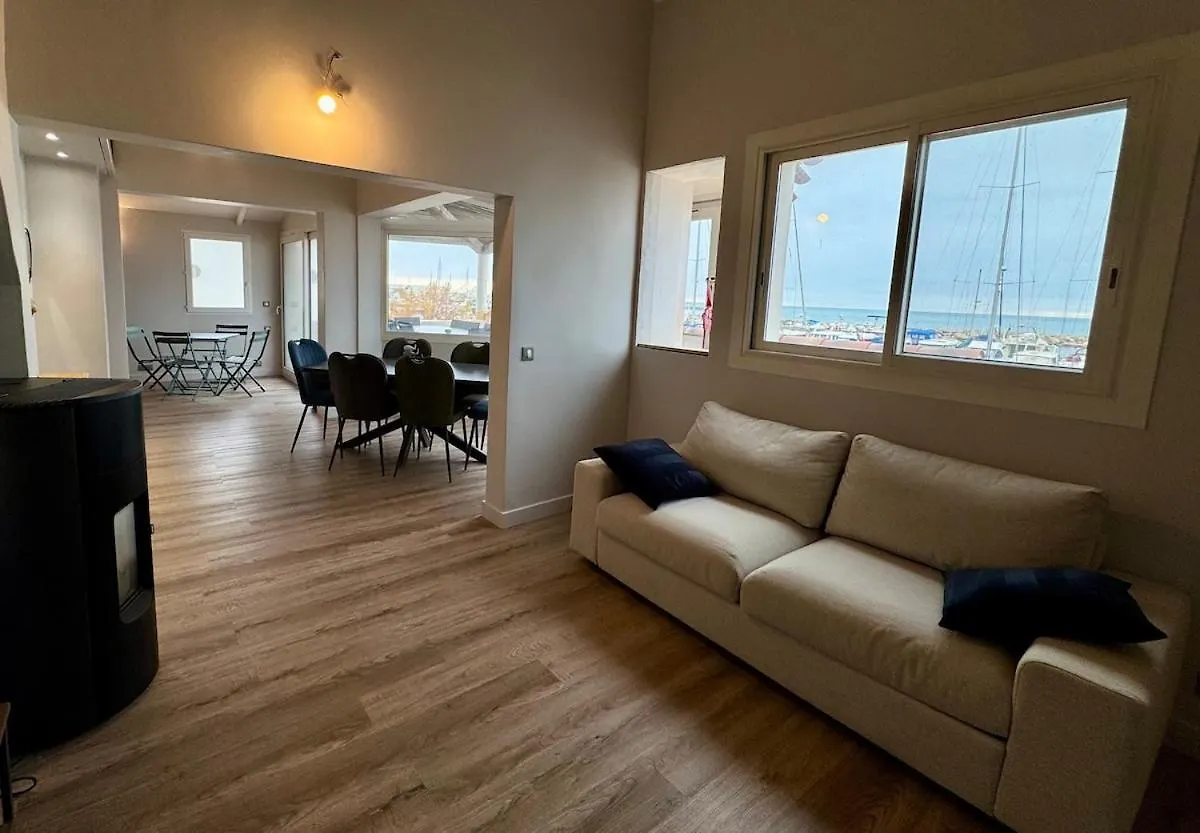 Apartment Vue Mer - Appartement 7 Personnes Saintes-Maries-de-la-Mer